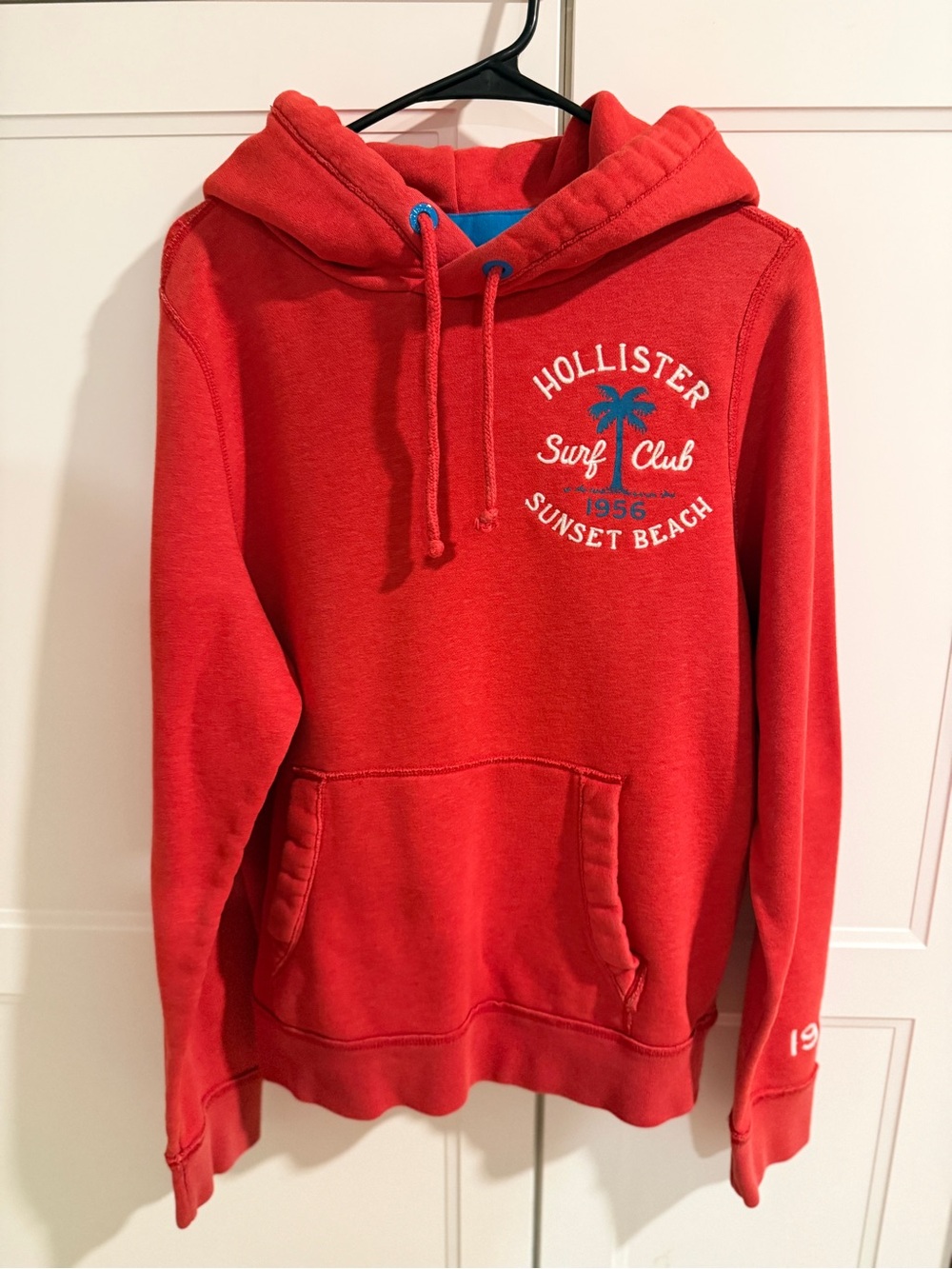 Hollister Surf Club Sunset Beach 1956 Red Hoodie XL